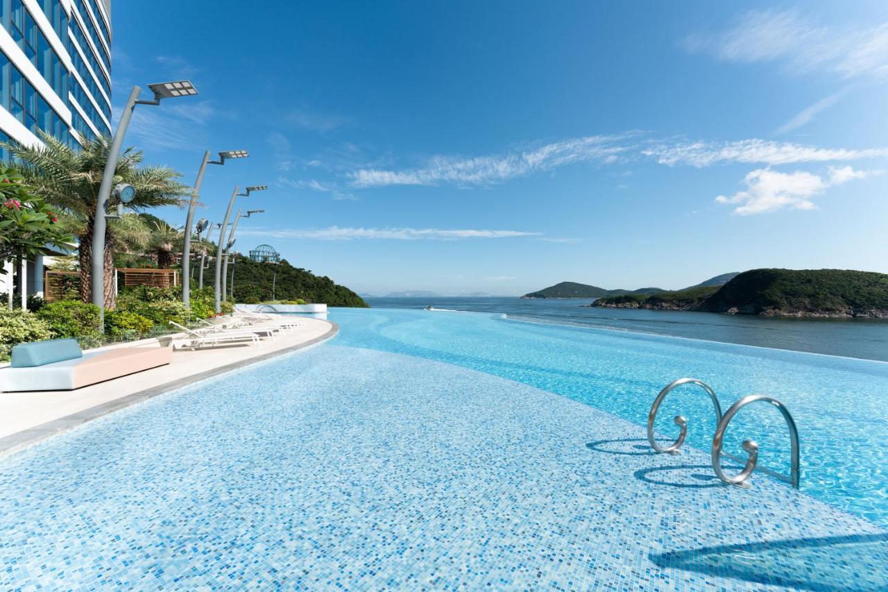 The Fullerton Ocean Park Hotel Hongkong Buitenkant foto Infinity pool at the InterContinental Chania, Crete, Greece